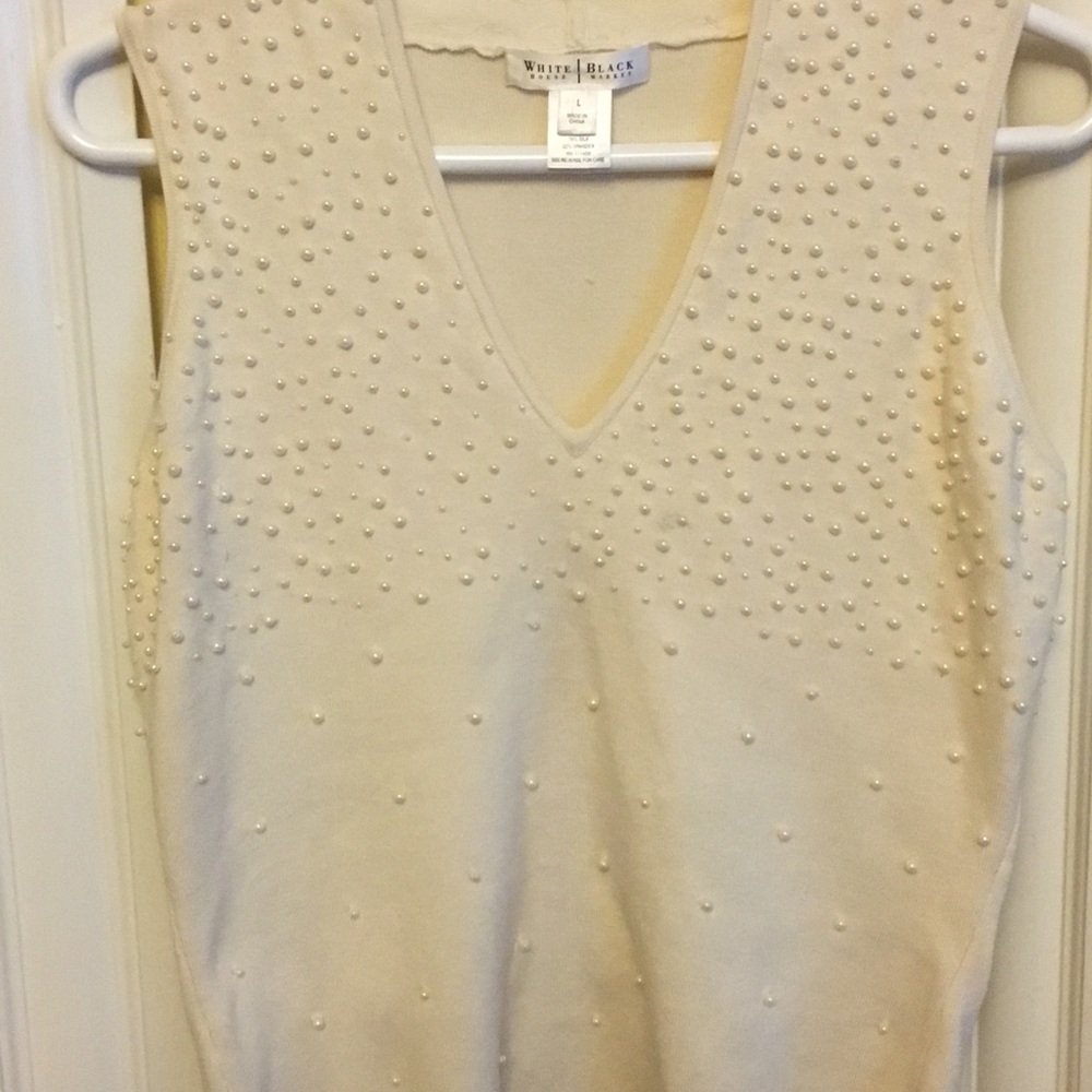 White House Black Market Sleeveless Sweatet